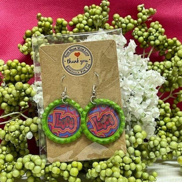 Psychedelic LOVE Bottle Cap Retro 60's Dangle Fish-hook Earrings Handcrafted - Picture 1 of 4